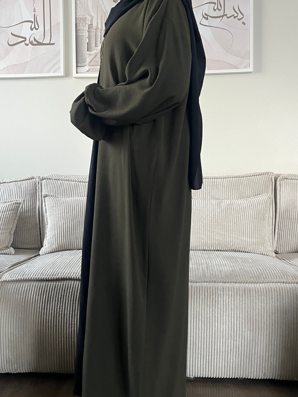 Abaya semi-ouverte Lilya