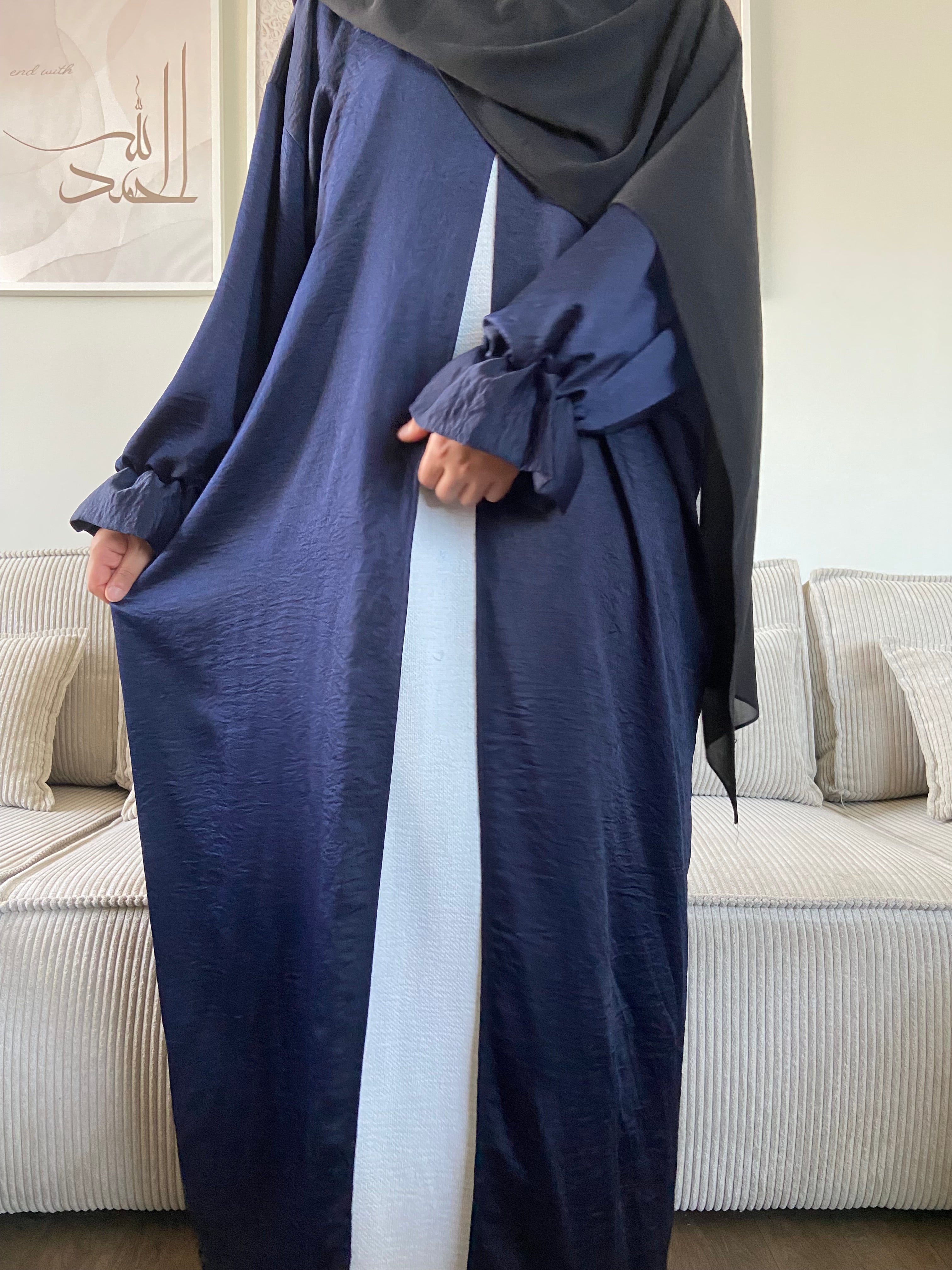 Abaya semi-ouverte Inaya