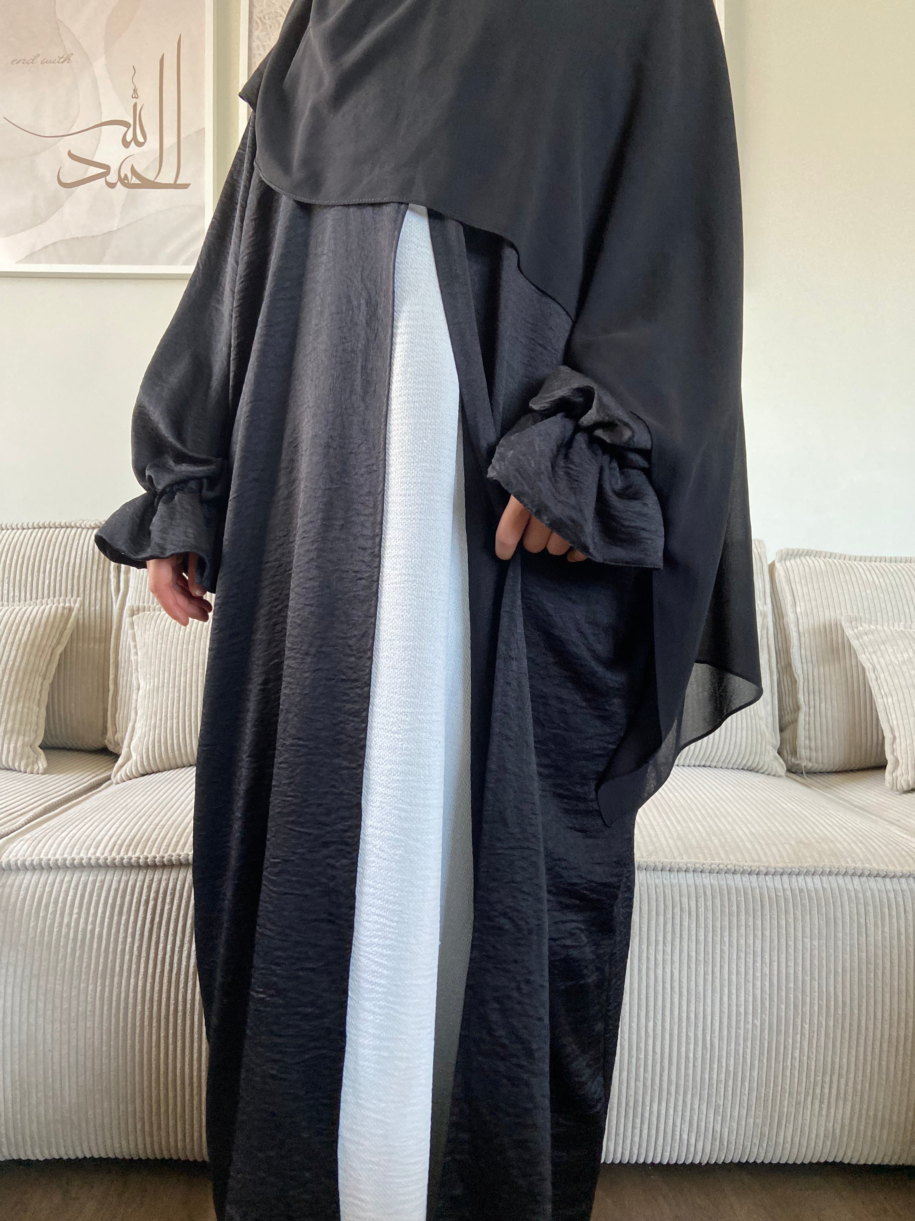 Abaya semi-ouverte Inaya
